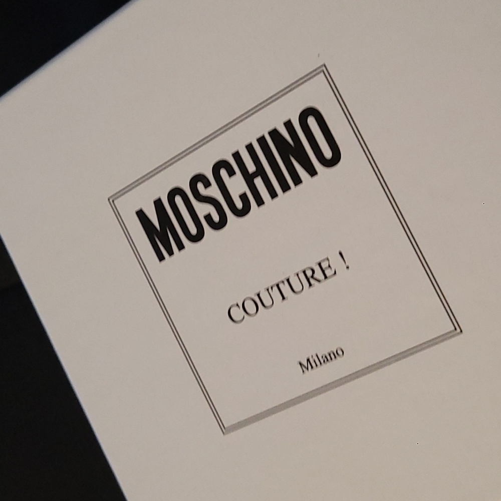 Women Moschino Black & Gold belt